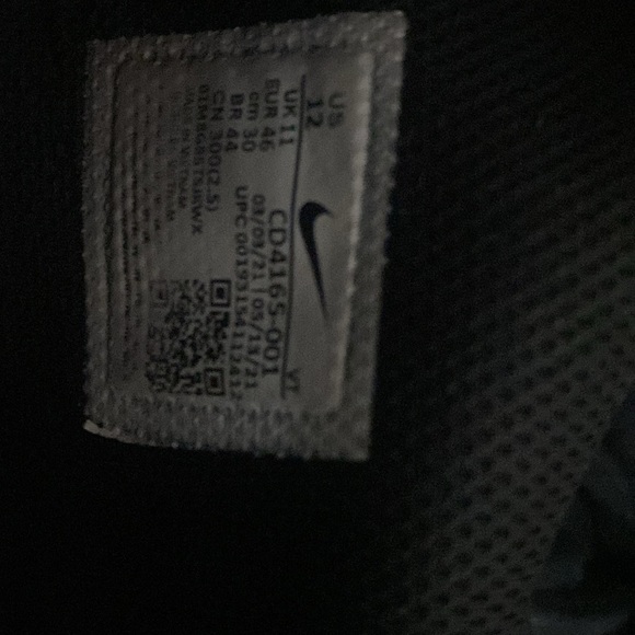 Nike air maxes - Picture 4 of 4